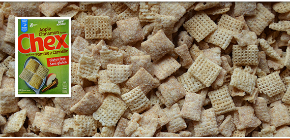 céréales et boîte Apple Cinnamon Chex de General Mills (2022)